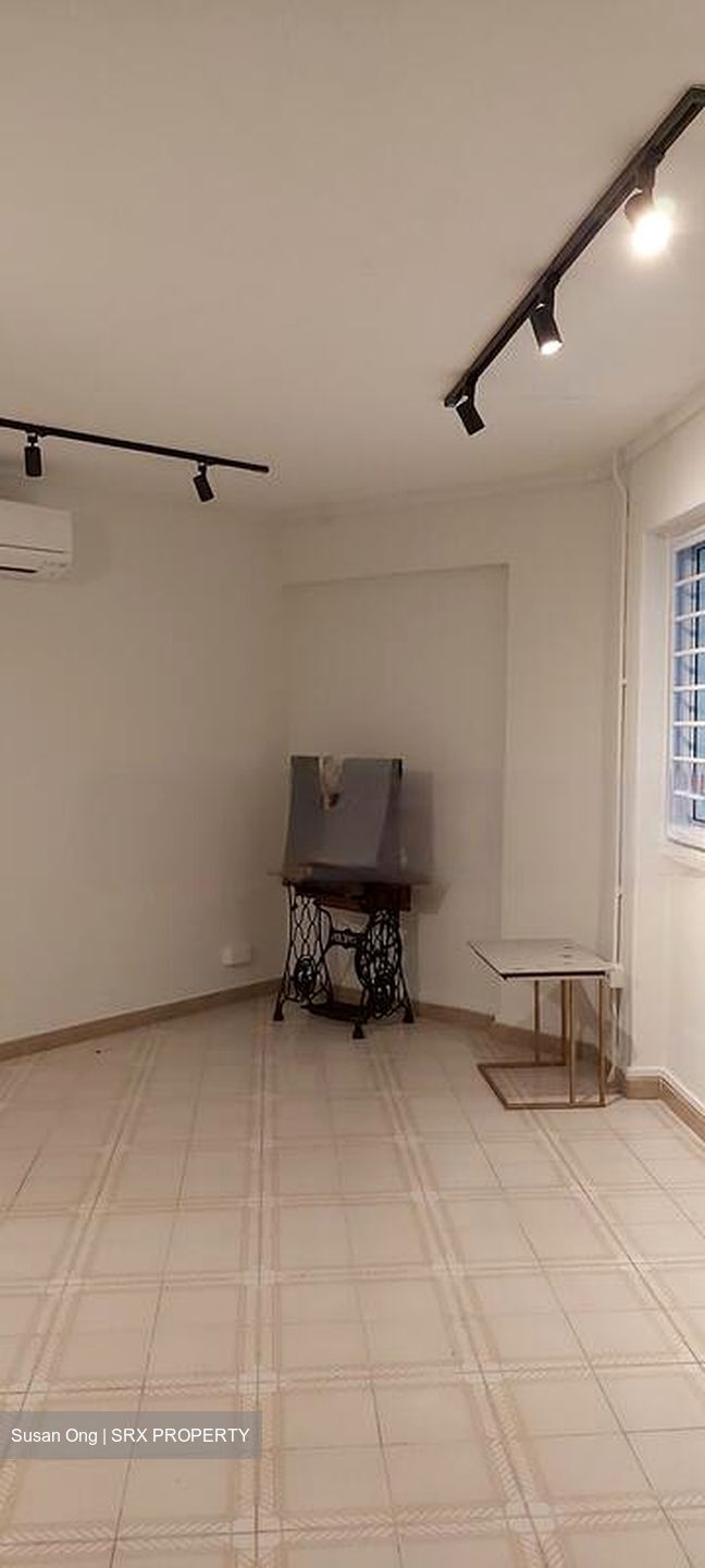 Blk 248 Jurong East Street 24 (Jurong East), HDB 4 Rooms #474454001